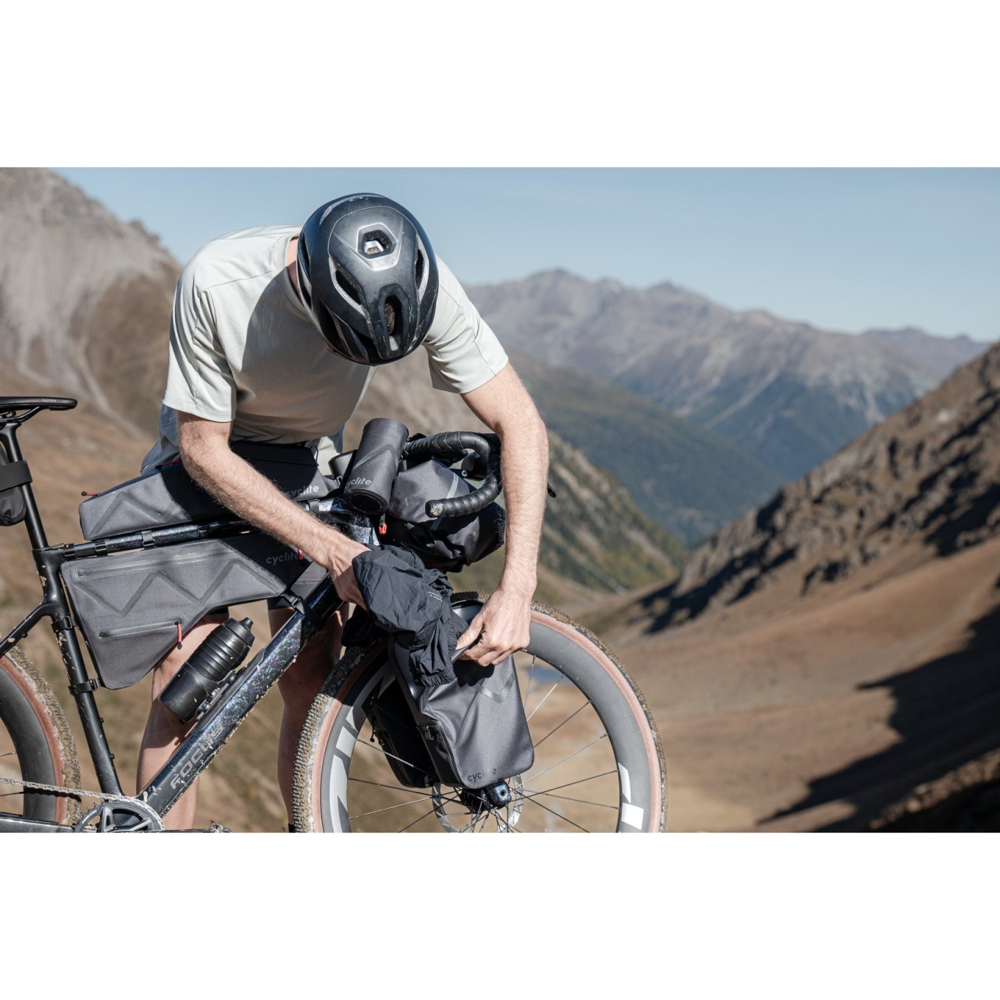 Cyclite Bolsa Horquilla Set - Fork Bag / 01 - 2 x 3,1L - Negro - Imagen 4